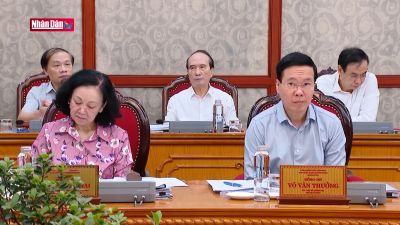 Nghị quyết đầu tiên về phòng, chống tham nhũng