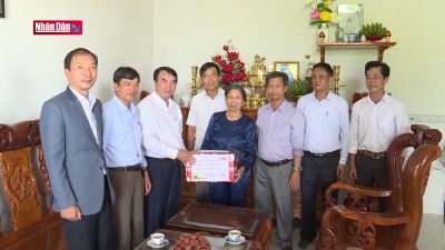 Xây dựng chính sách đồng bộ trong chăm sóc người cao tuổi