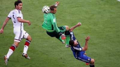 Khoảnh khắc vĩ đại World Cup (Số 6)
