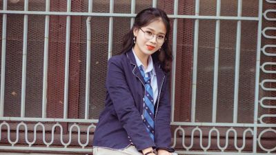 Cô gái trẻ hồi sinh chính mình