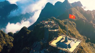 Lào Cai thúc đẩy phát triển kinh tế dịch vụ du lịch